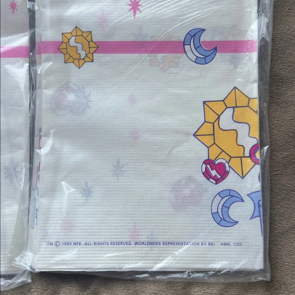 Princess Gwenevere Party table cover (2) 1995